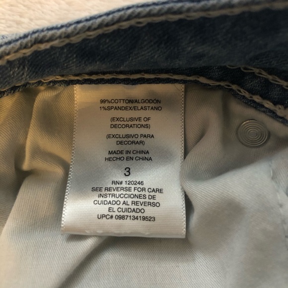 Wallflower Ripped Jeans - Picture 3 of 4